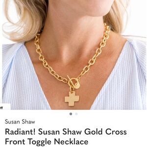 NOT FOR SALE!!!  LOOKING FOR THIS NECKLACE IN A 20”.  PREFERABLY NWT. THANKS!!